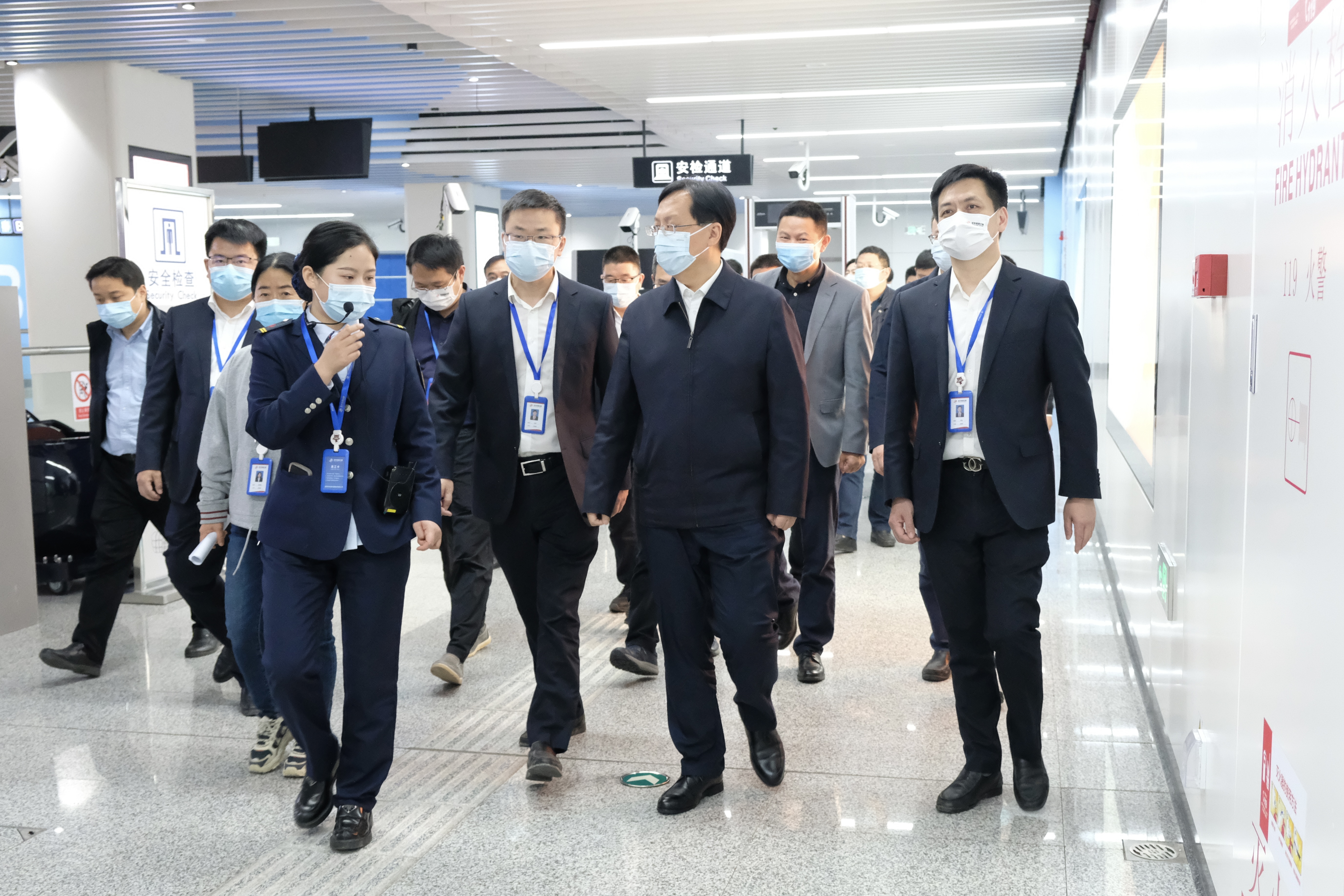 5月16日，市委副書記、市長邢志宏，市政府秘書長褚惠斌帶領市政府相關職能部門主要負責人一行 (1).jpg